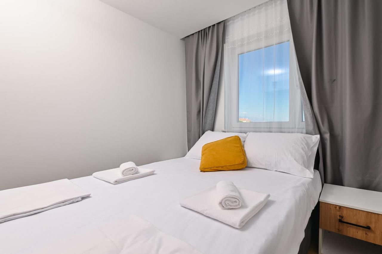 Pansion Comfort Lepar Novalja Exterior photo